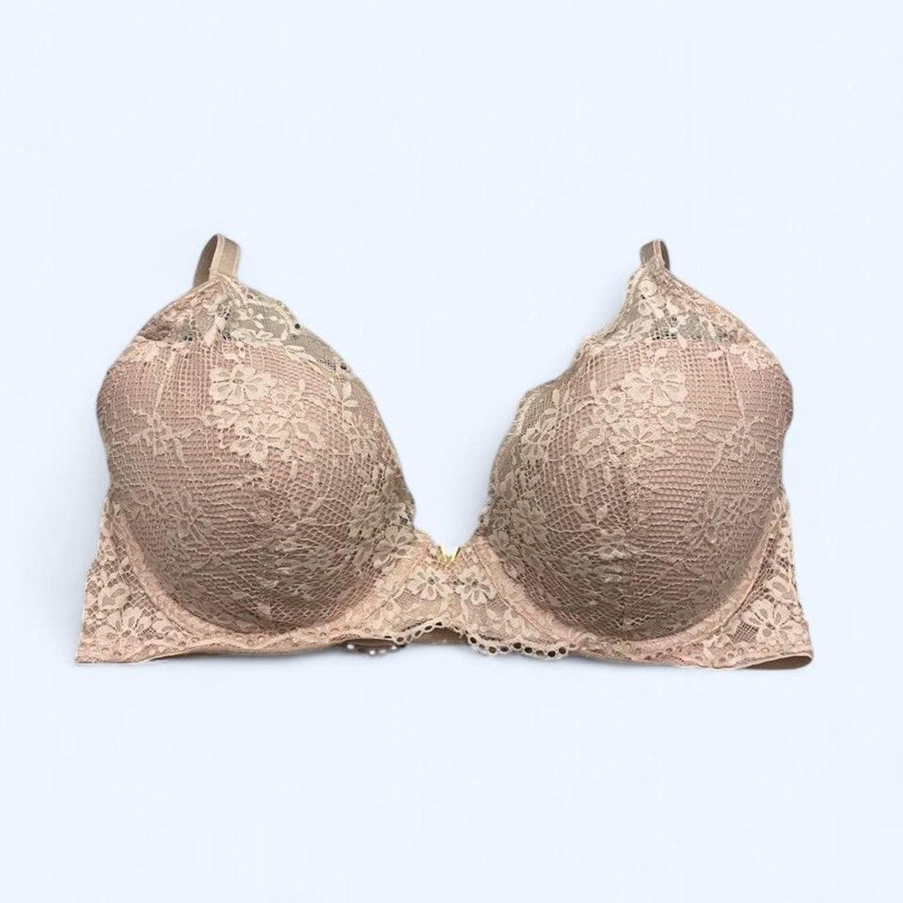 Powder Pink Floral Lace Bra Size 38D by Victorias Secret